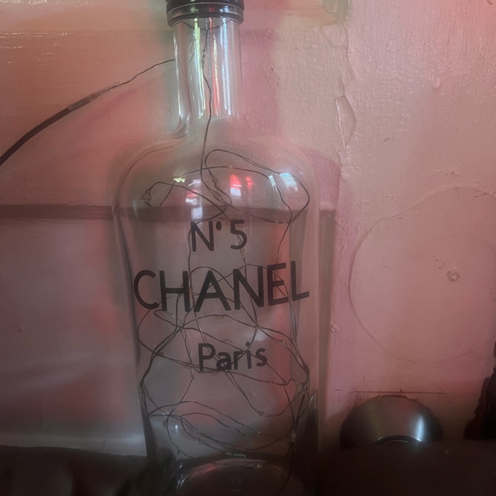 CHANEL N°5 Decorative Glass Bottle with Black Lettering and Lights!